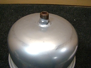 USED RV/MOTORHOME WATTS REGULATOR PRESSURIZED EXPANSION TANK